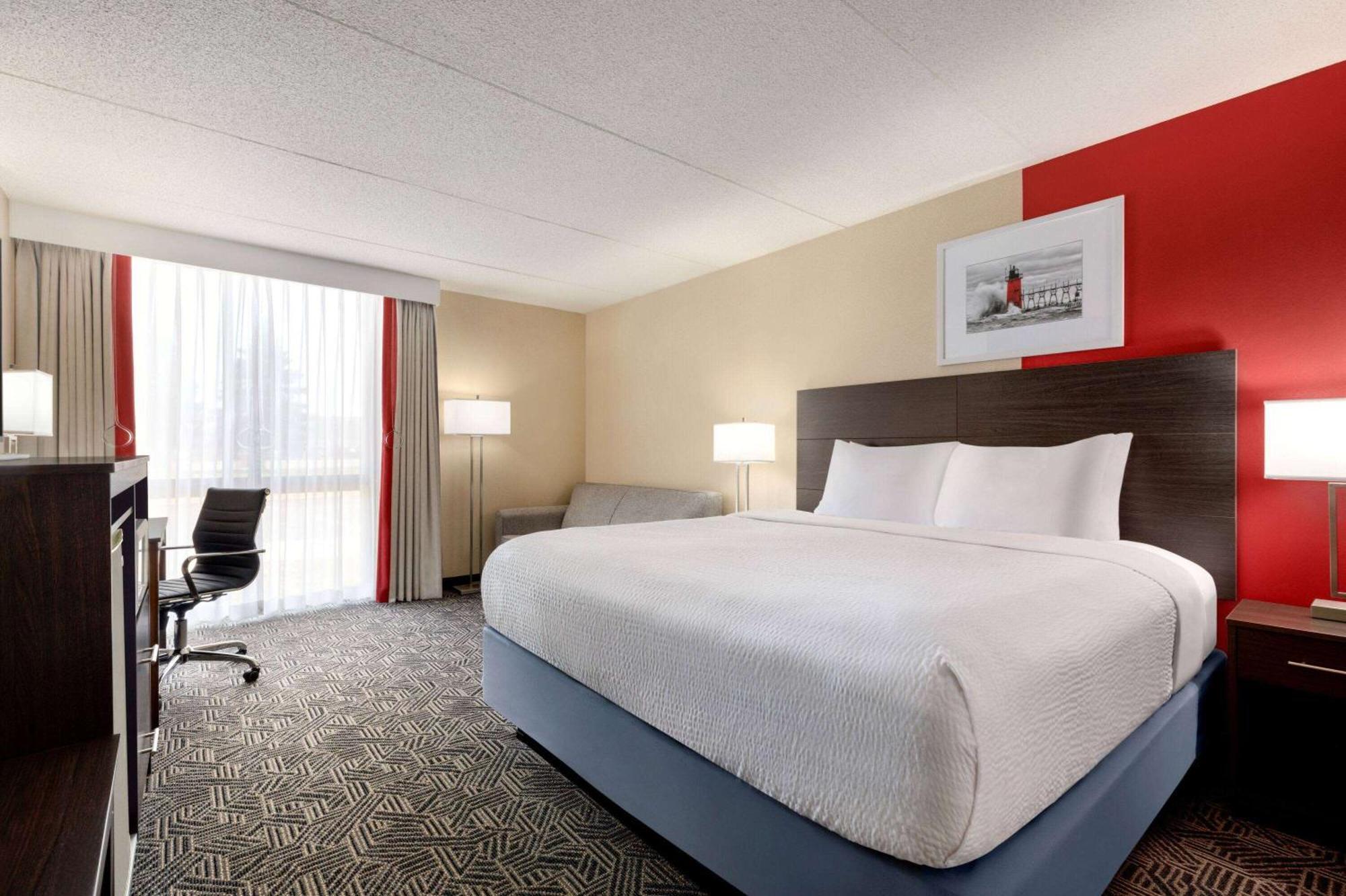Ramada By Wyndham Alpena Hotell Eksteriør bilde