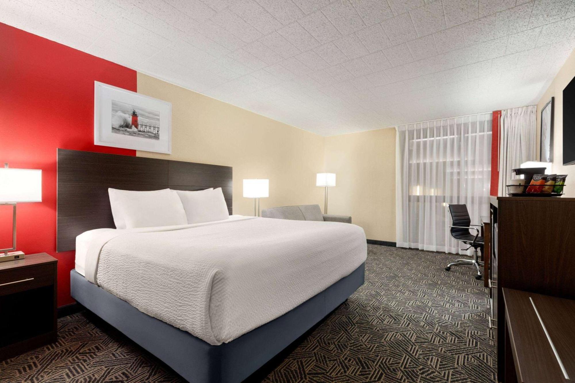 Ramada By Wyndham Alpena Hotell Eksteriør bilde